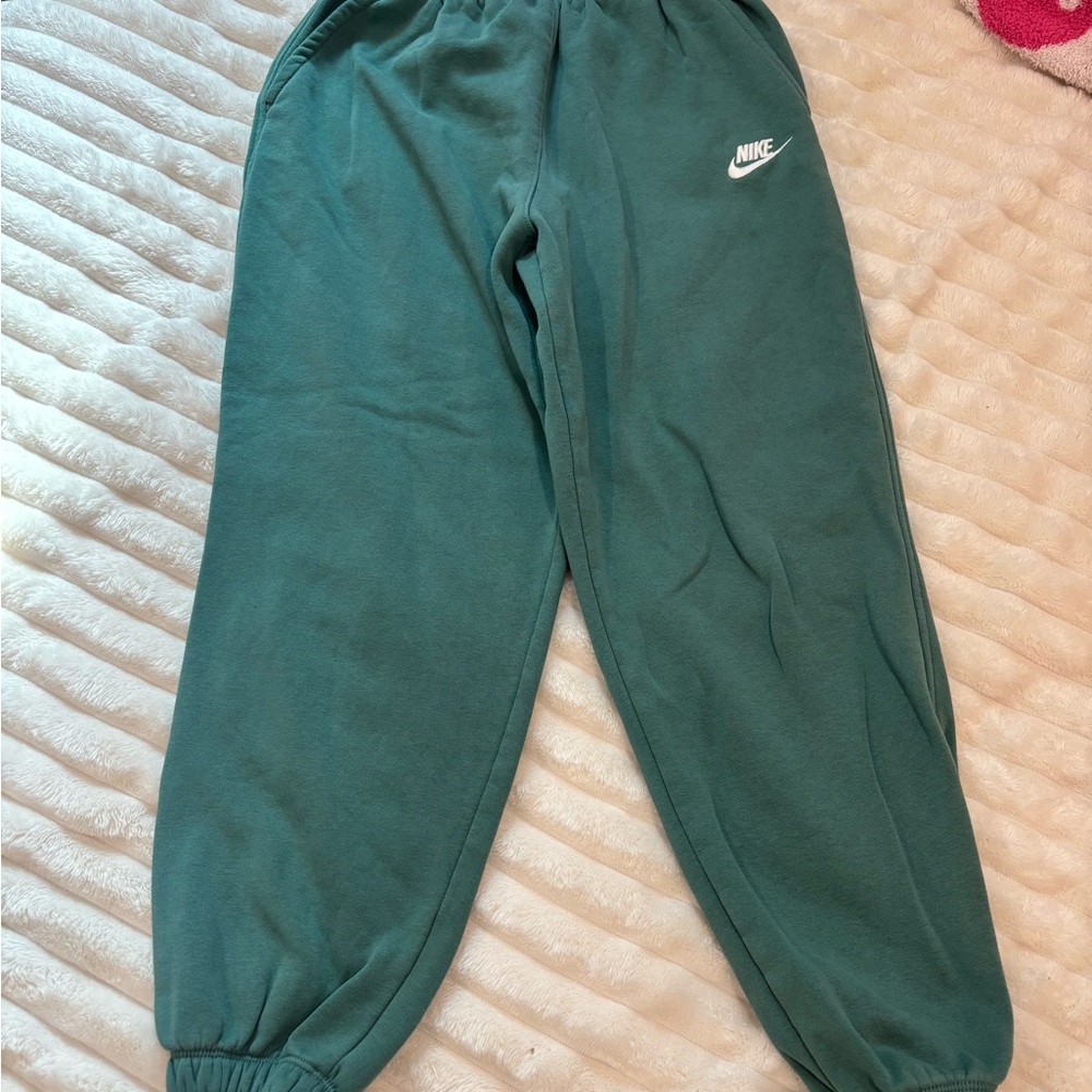 Nike Kids Green Sweatpants